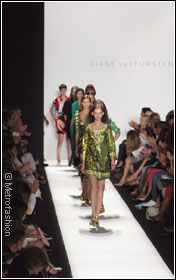 ©Metrofashion.com Spring Fashion Runway New York Fashion Week Diane von Furstenberg